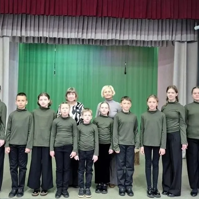Литературно-музыкальную композицию «Потерянное детство» представили учащиеся образцового художественного коллектива "Театр игры «Браво»"