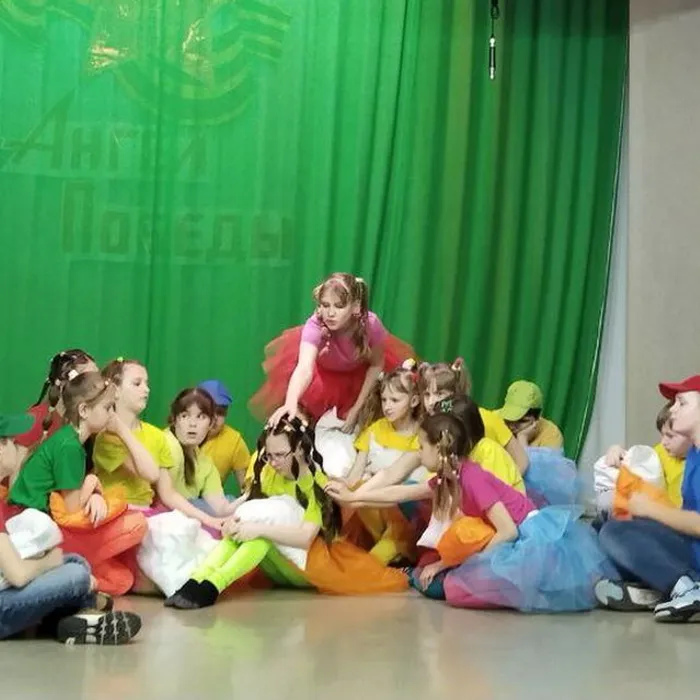 спектакль "Вредные советы" - "Театр игры "Браво""