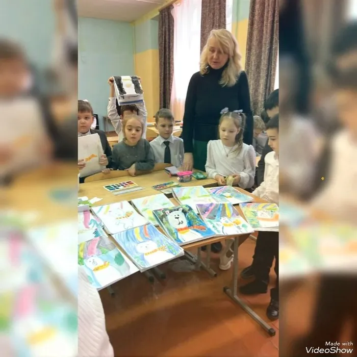 А у ребят программы «Волшебные краски» - «Мишка на Севере»