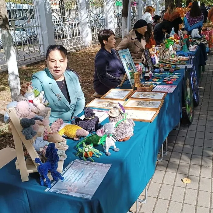 День Кавказского района - коллективы ЦВР в Городском парке культуры и отдыха